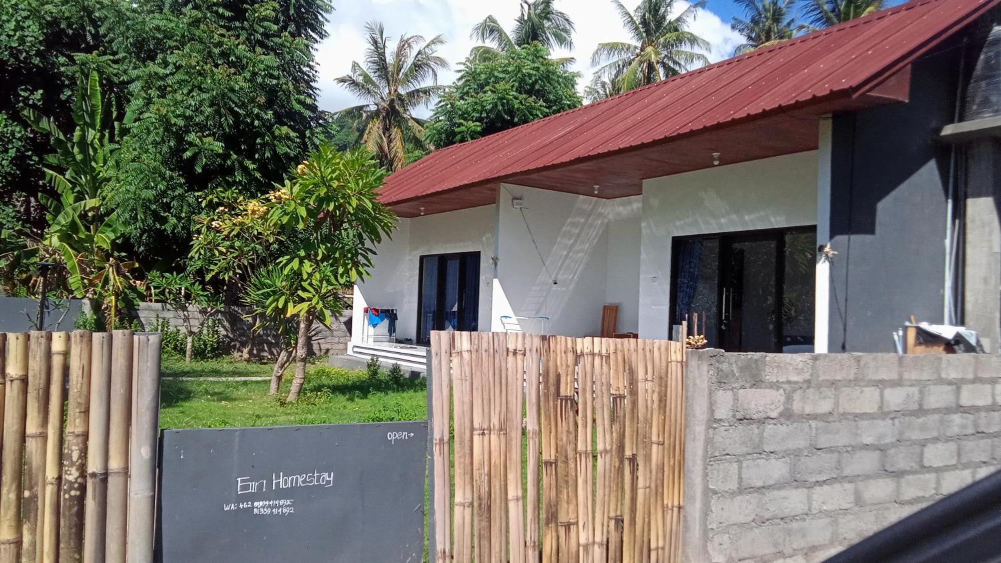 Giri Homestay Амед Экстерьер фото