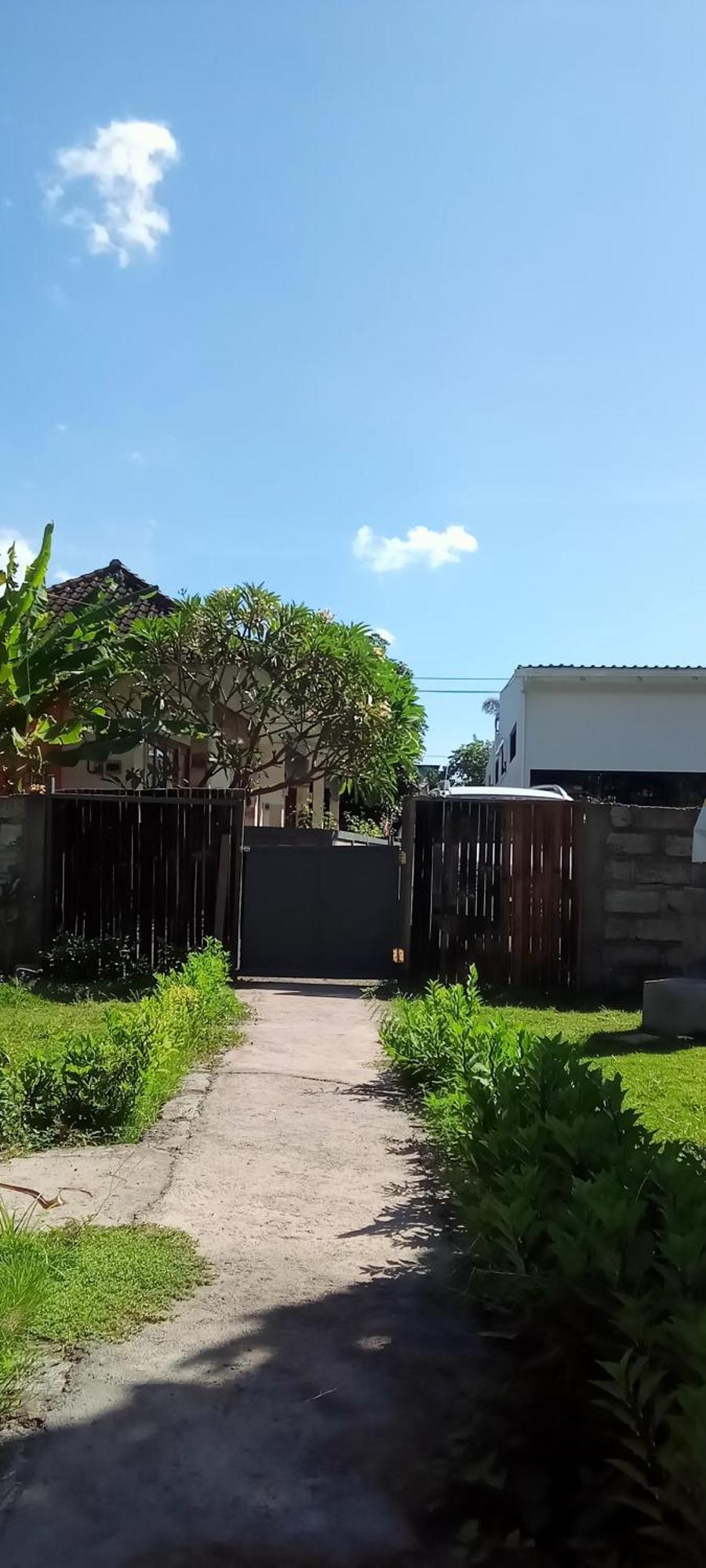 Giri Homestay Амед Экстерьер фото